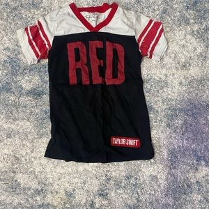 taylor swift shirt